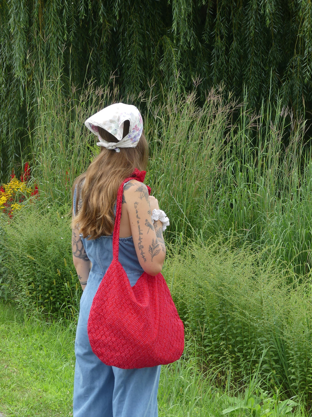 Le sac Ginette en dentelle - tote bag rouge Melanink